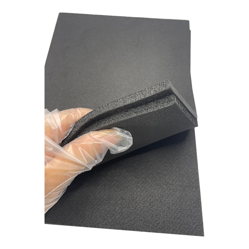PAN-basert grafittfilt